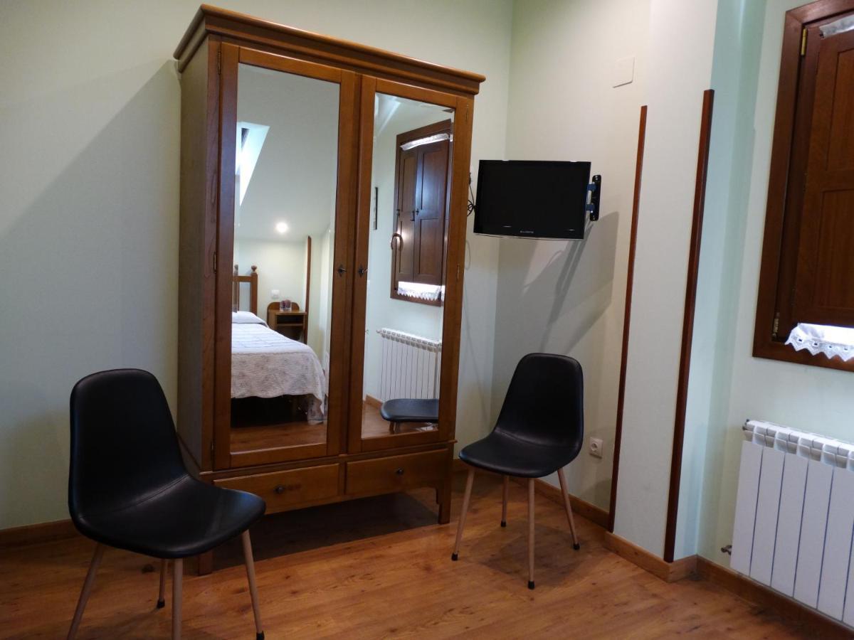 Apartamentos La Cruz De Paderne Navia Zewnętrze zdjęcie