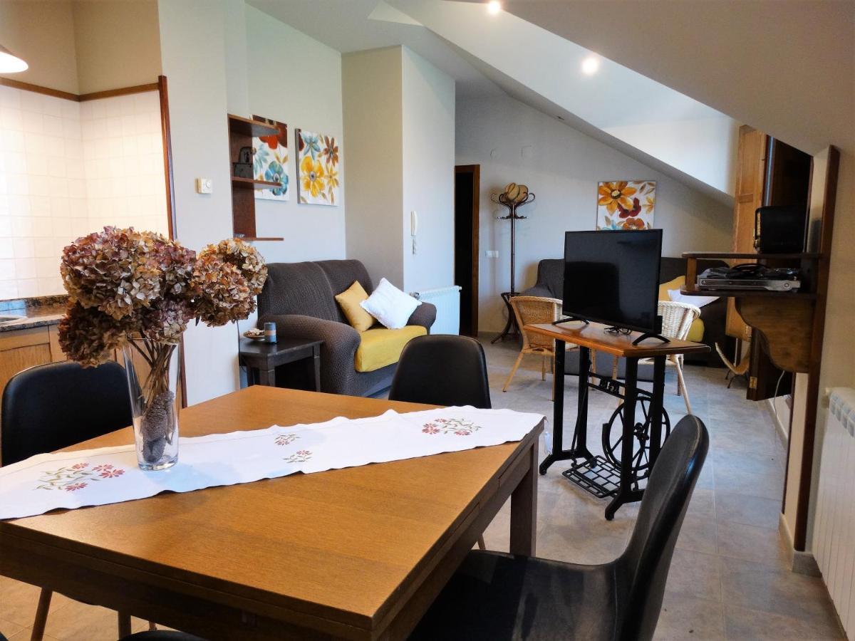 Apartamentos La Cruz De Paderne Navia Zewnętrze zdjęcie