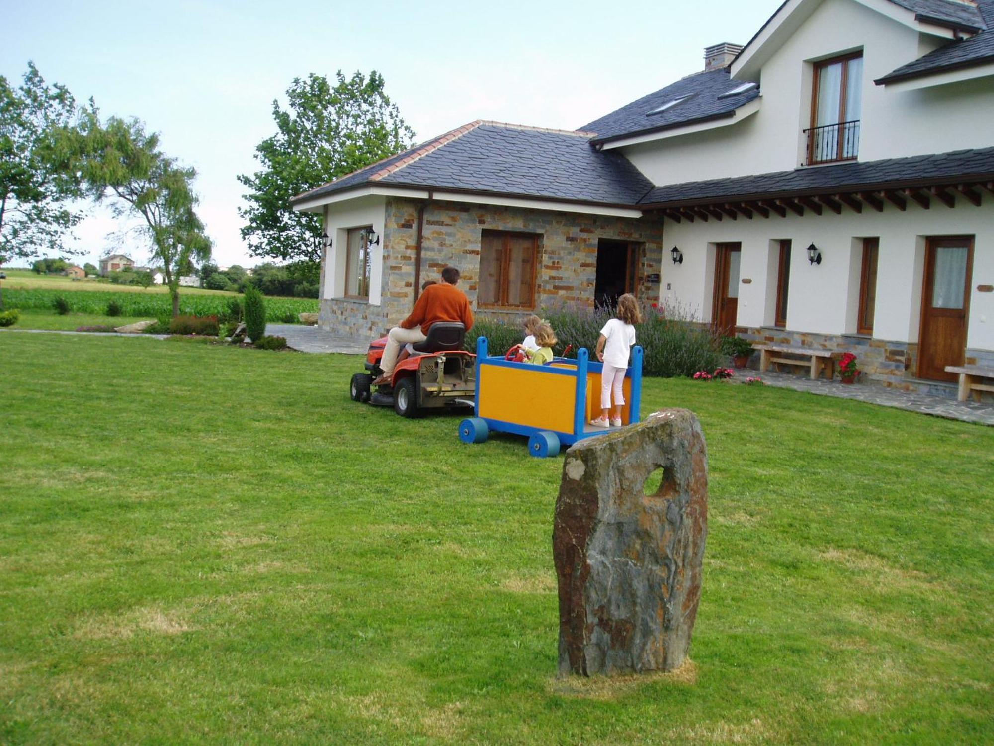 Apartamentos La Cruz De Paderne Navia Zewnętrze zdjęcie