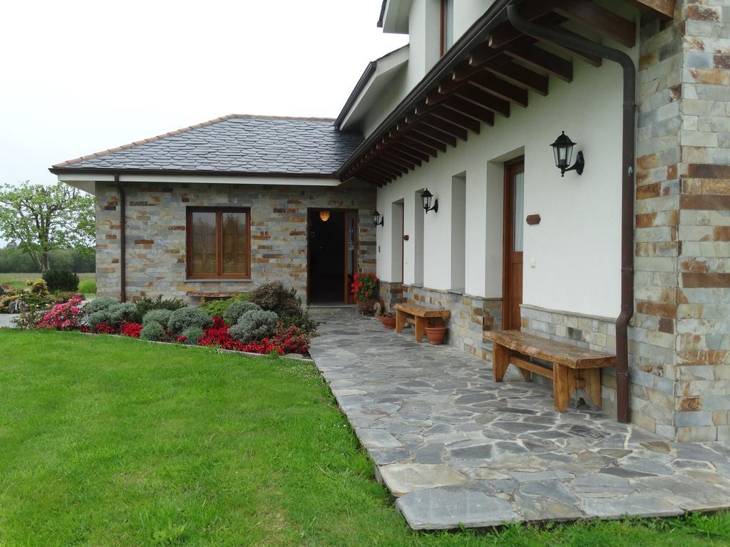 Apartamentos La Cruz De Paderne Navia Zewnętrze zdjęcie
