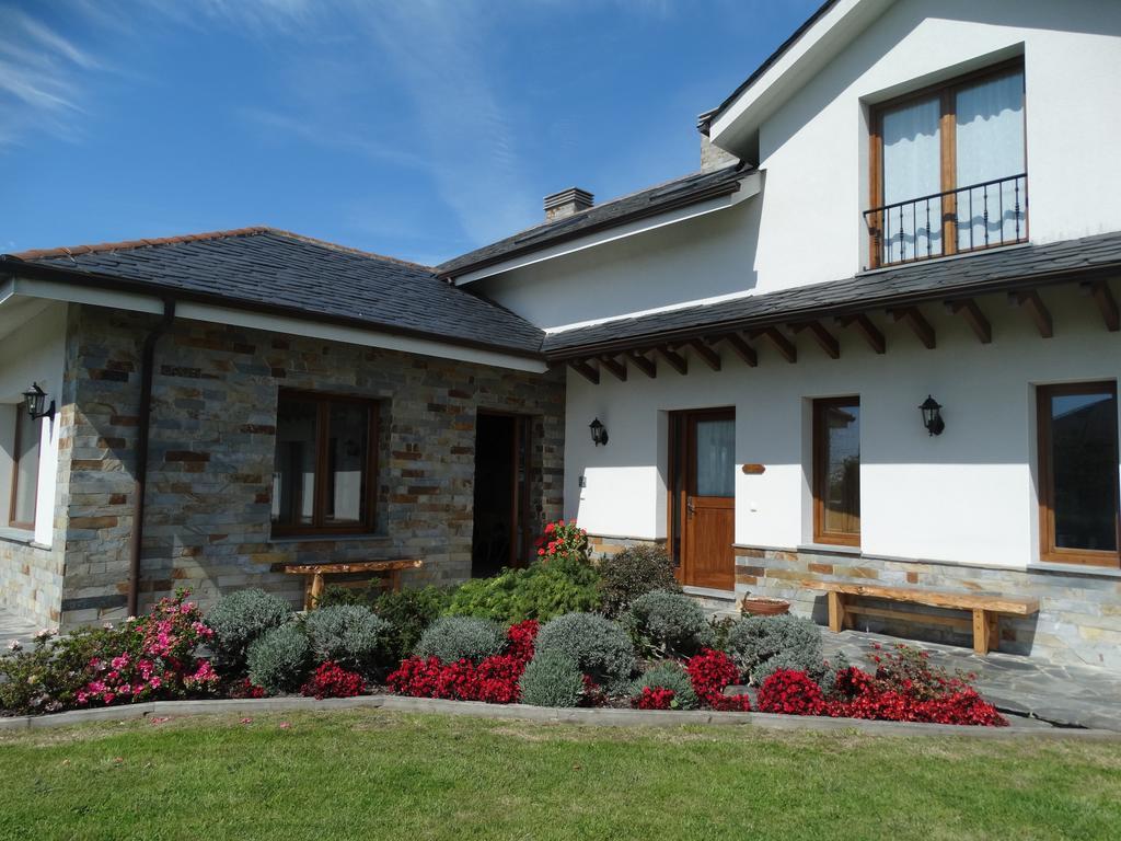 Apartamentos La Cruz De Paderne Navia Zewnętrze zdjęcie